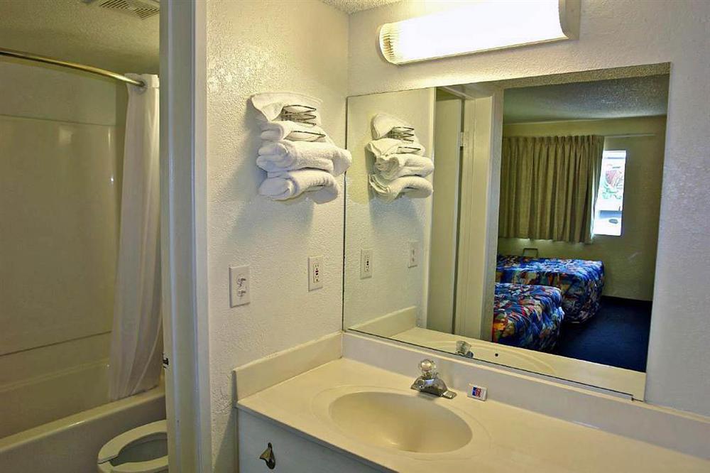 Motel 6-Long Beach, Ca - Los Angeles Стая снимка